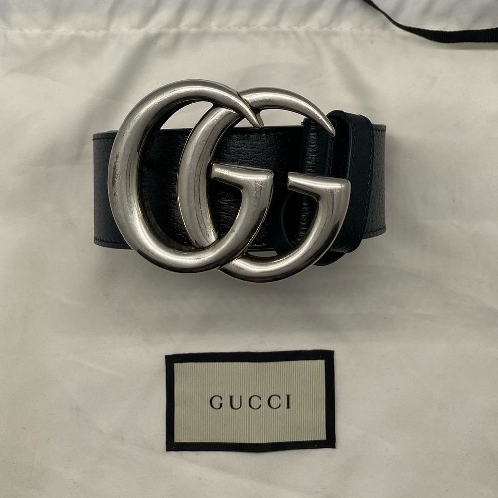 Gucci leather belt with double G buckle